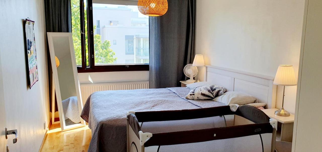 Appartamento Floor 51m2, Balcony, 150 M Wifi, Free Own Parking Place, 300m Metro *
